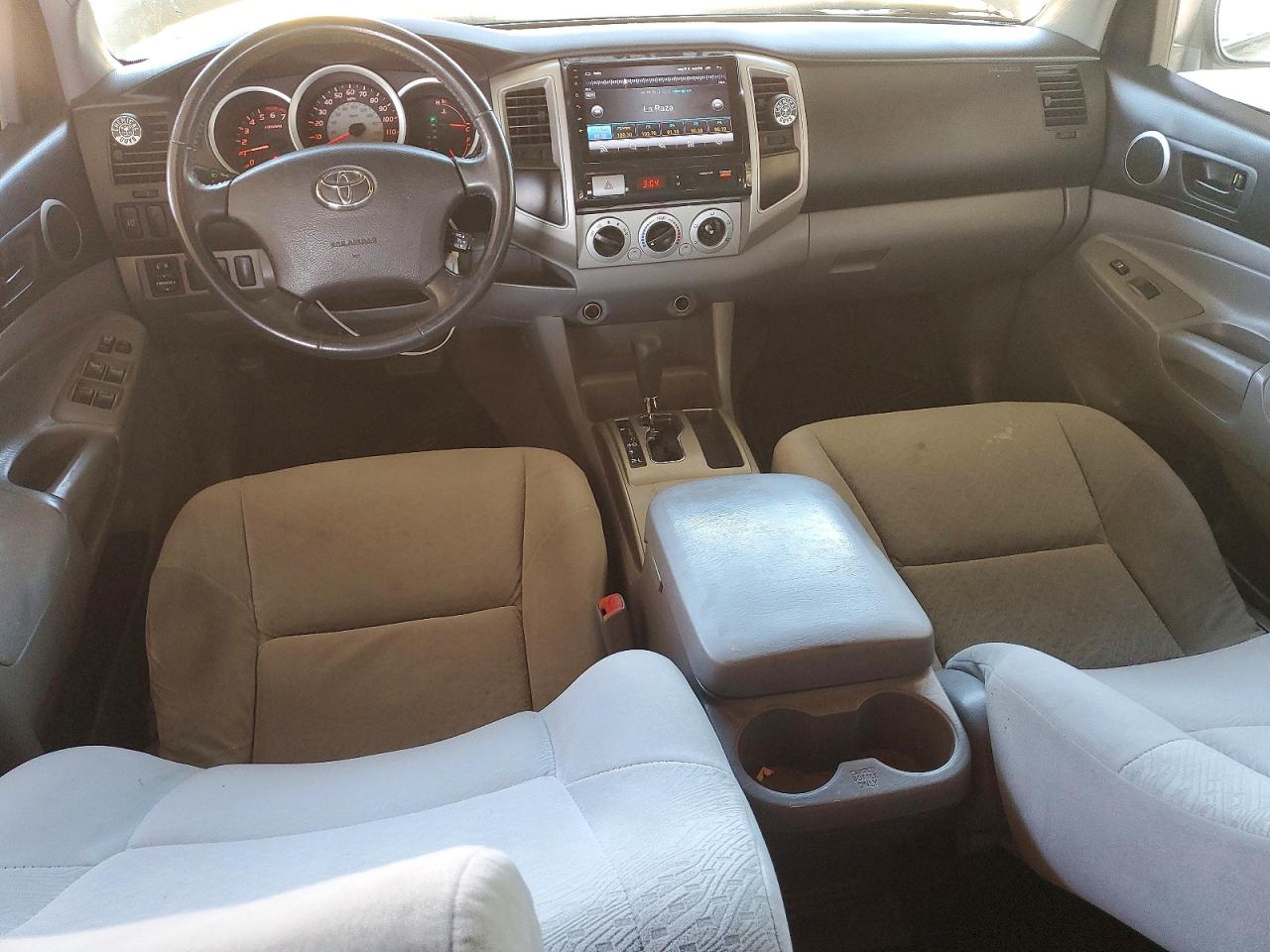 Toyota Tacoma Prerunner V6
