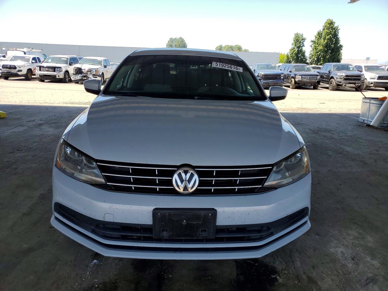 Volkswagen Jetta S