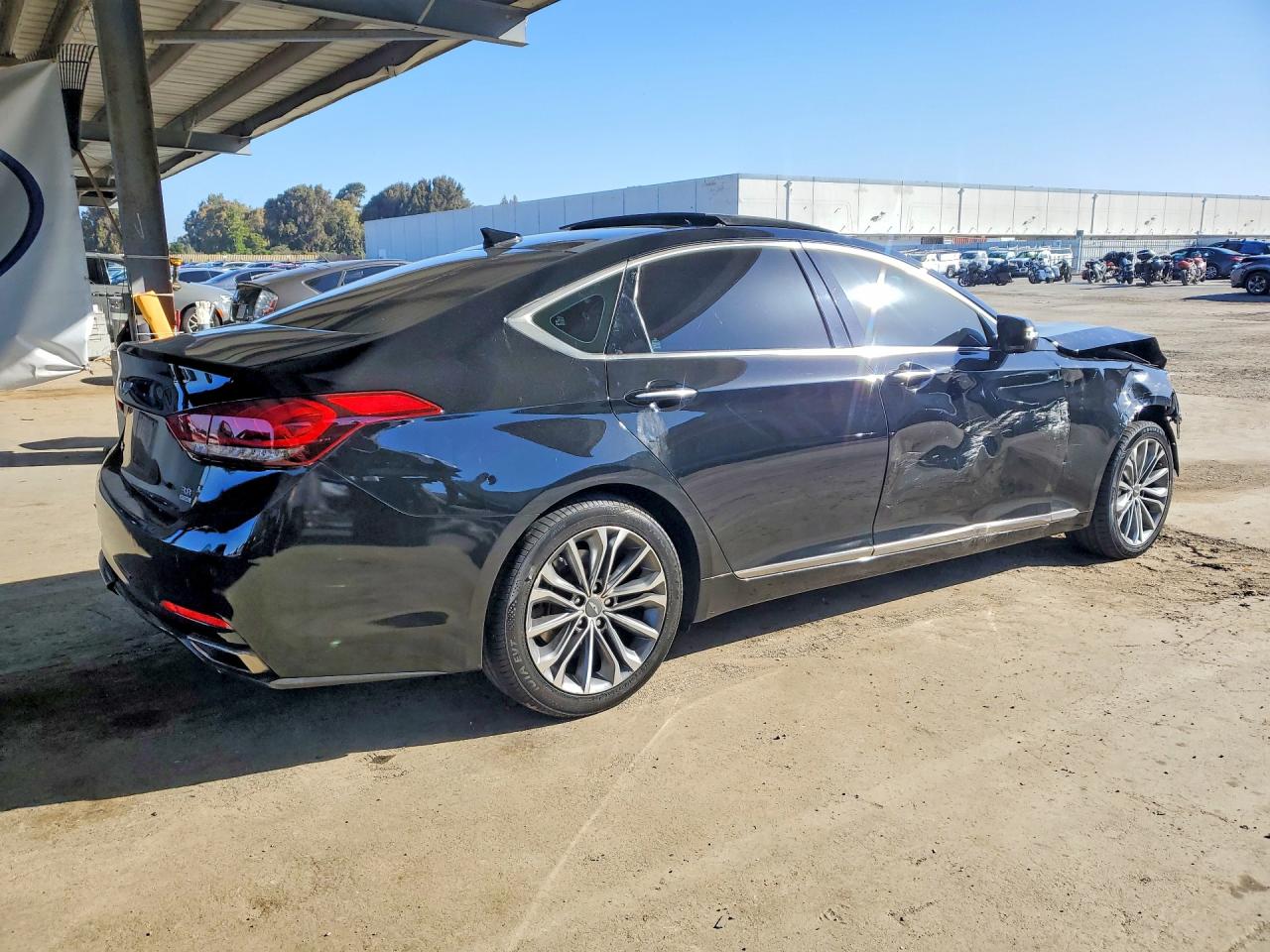 Hyundai Genesis 3.8l