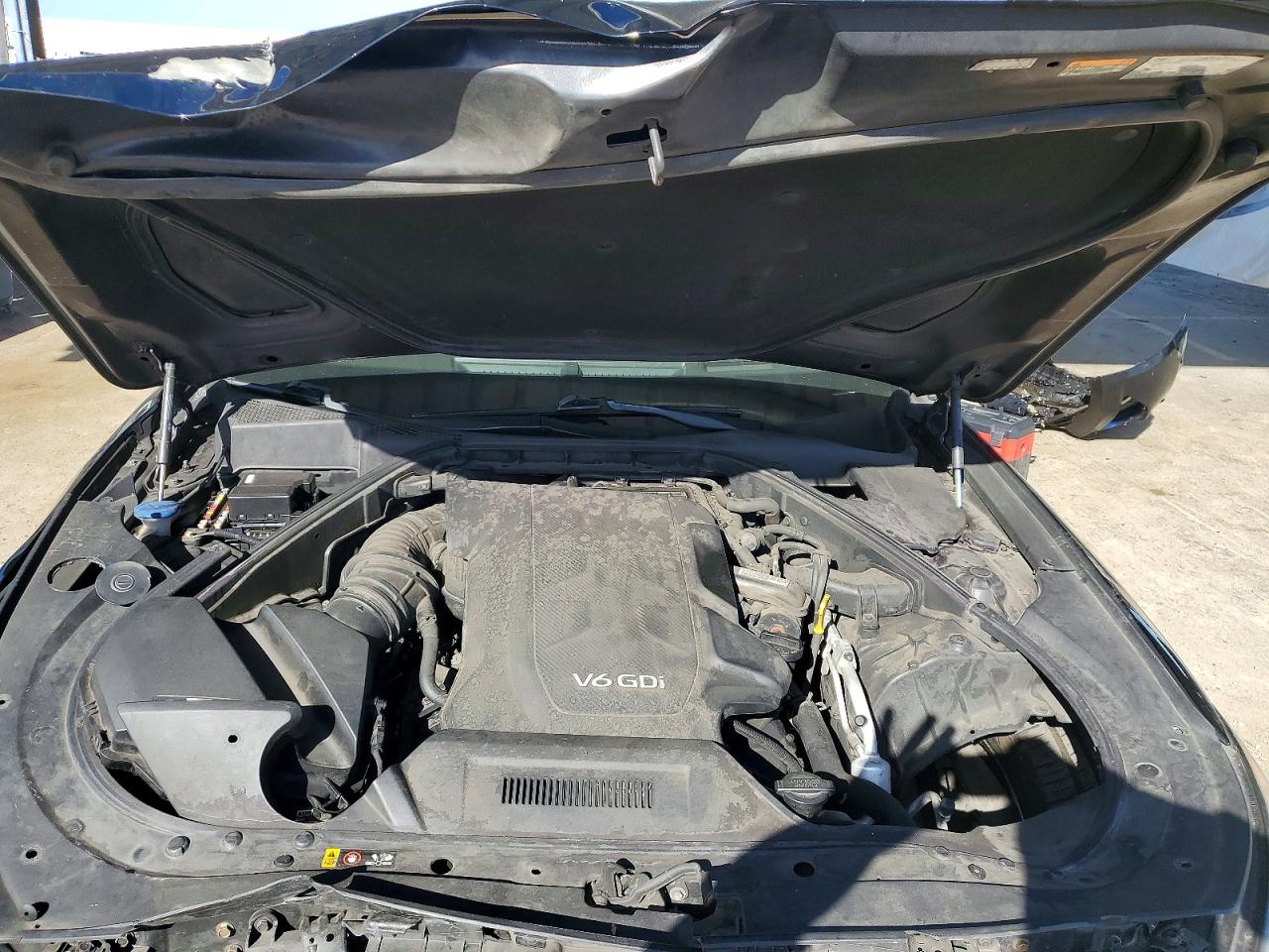 Hyundai Genesis 3.8l