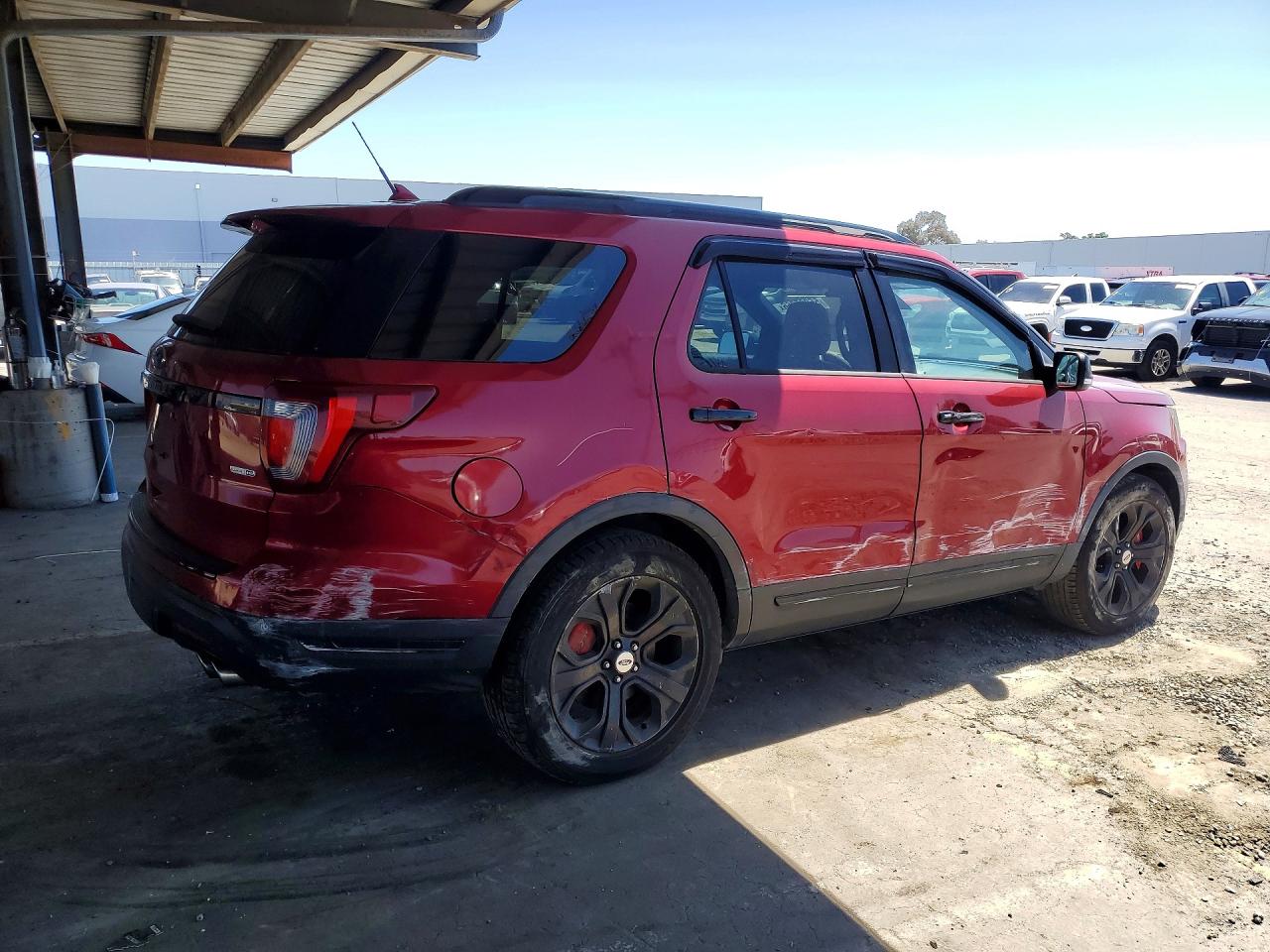 Ford Explorer Sport