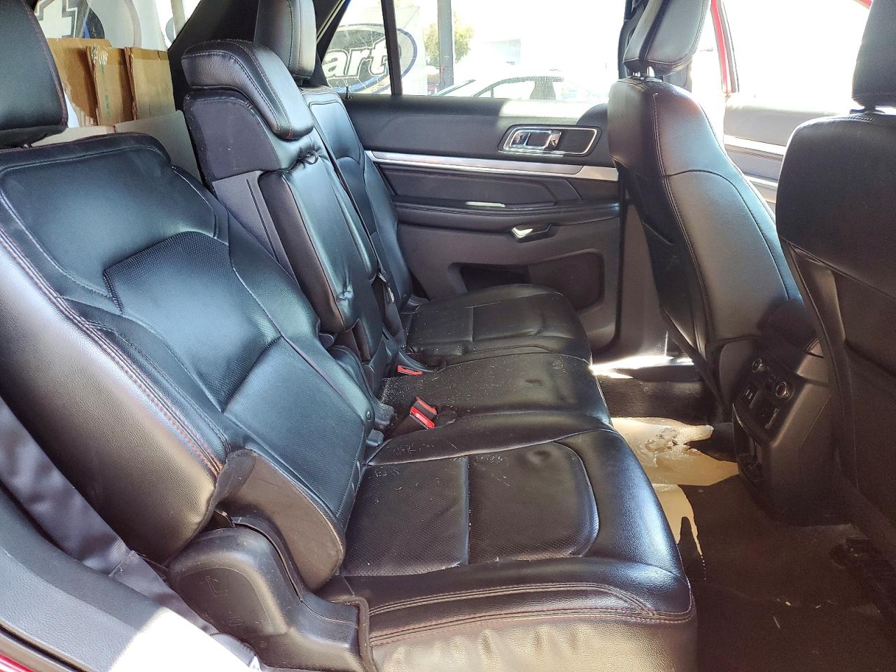 Ford Explorer Sport