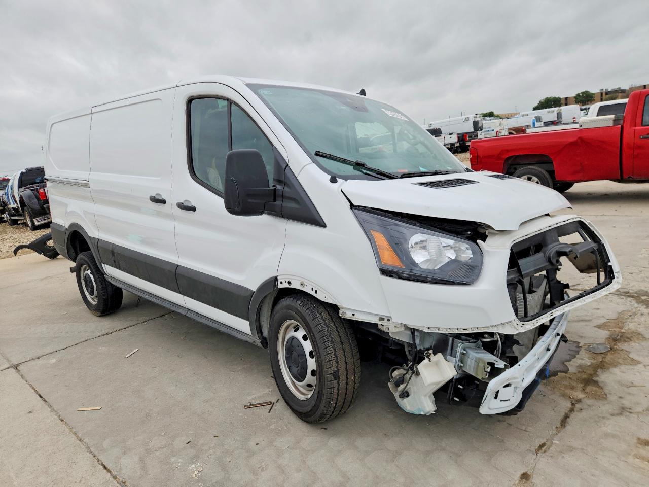 Ford Transit T-250