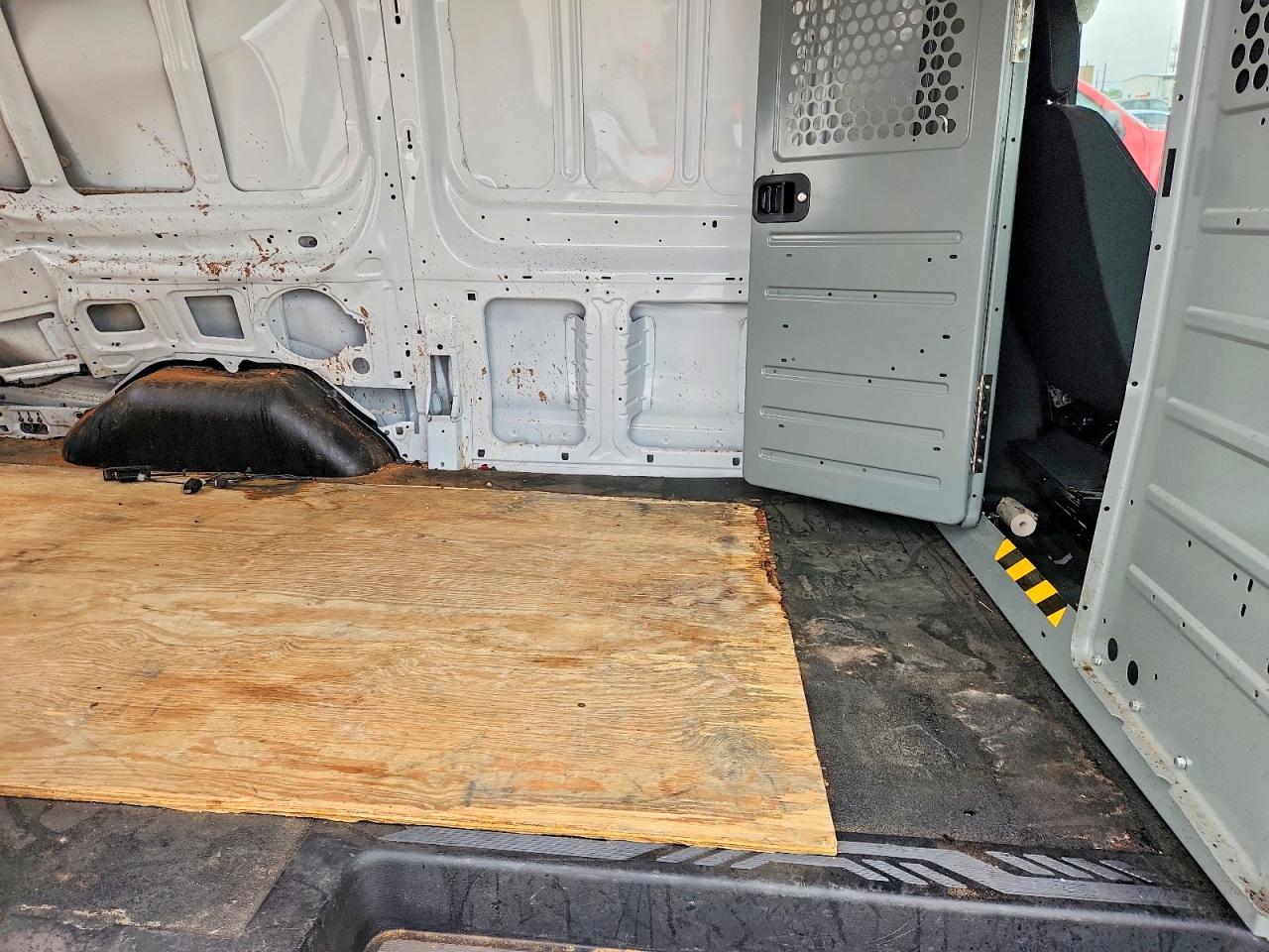 Ford Transit T-250