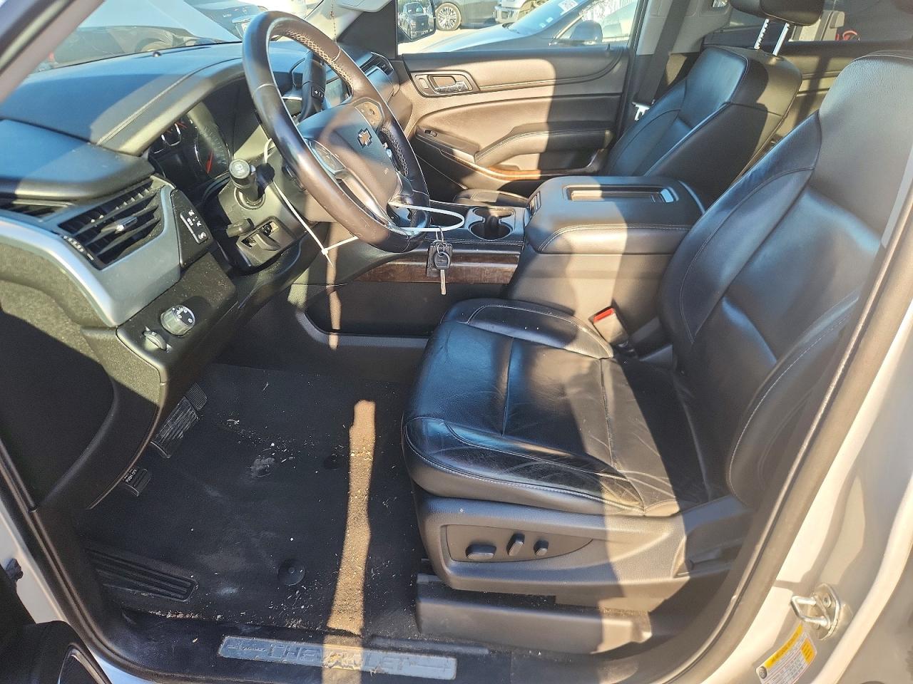 Chevrolet Suburban C1500 Lt