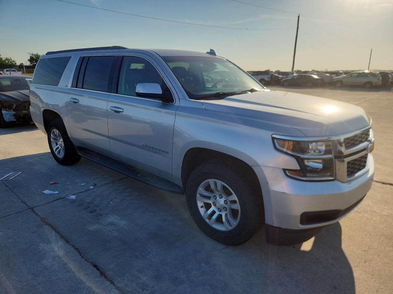 Chevrolet Suburban C1500 Lt