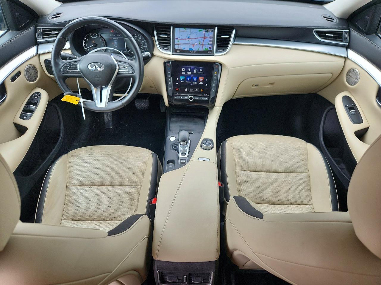 INFINITI Qx Essential