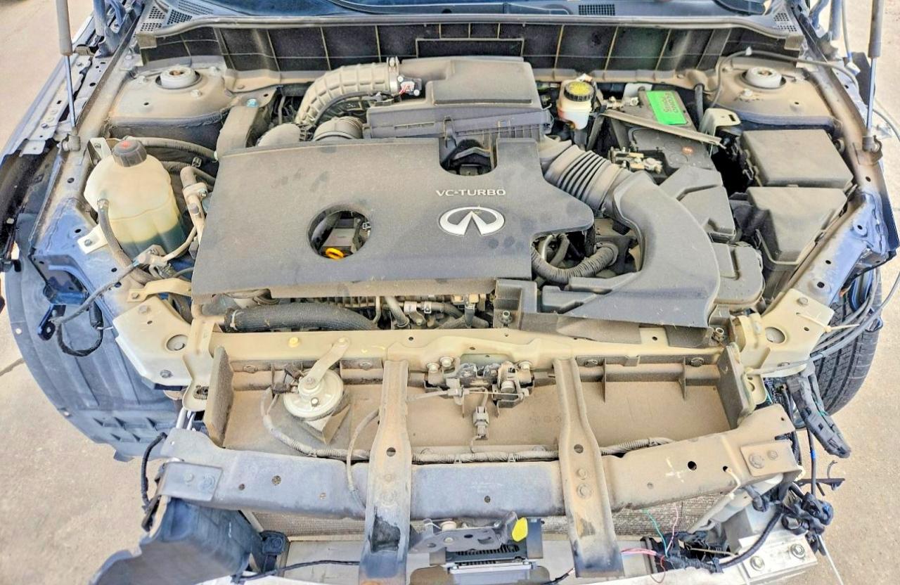INFINITI Qx Essential