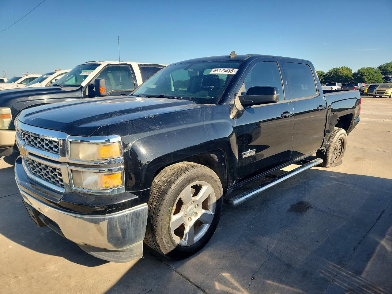 Salvage Chevrolet Silverado Image