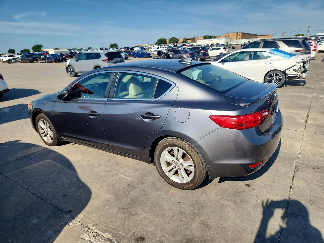 Acura ILX Hybrid Tech