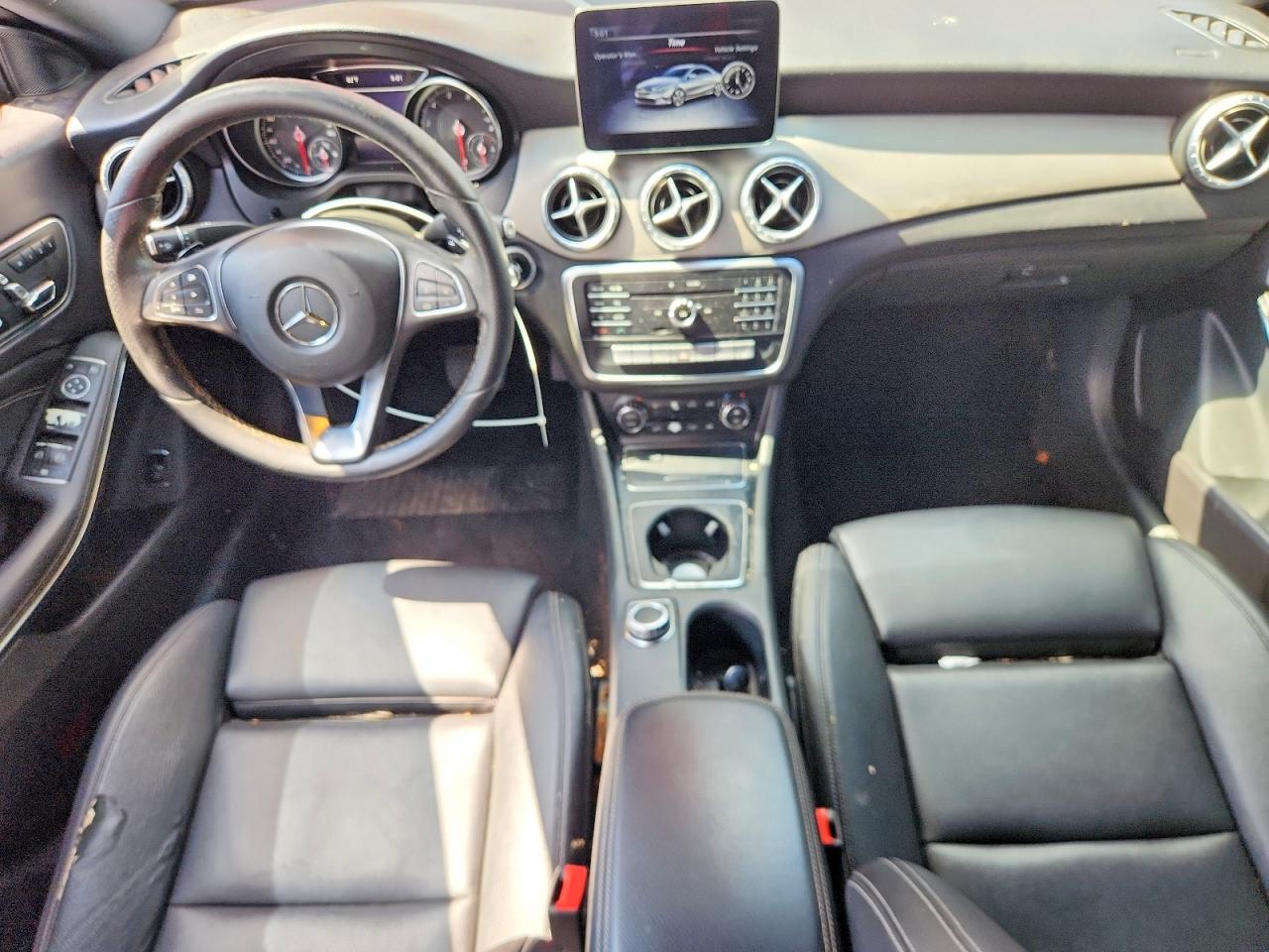 Mercedes-Benz Cla-class 250