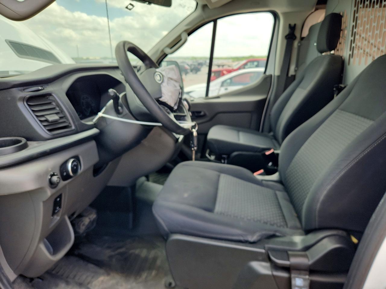 Ford Transit T-250