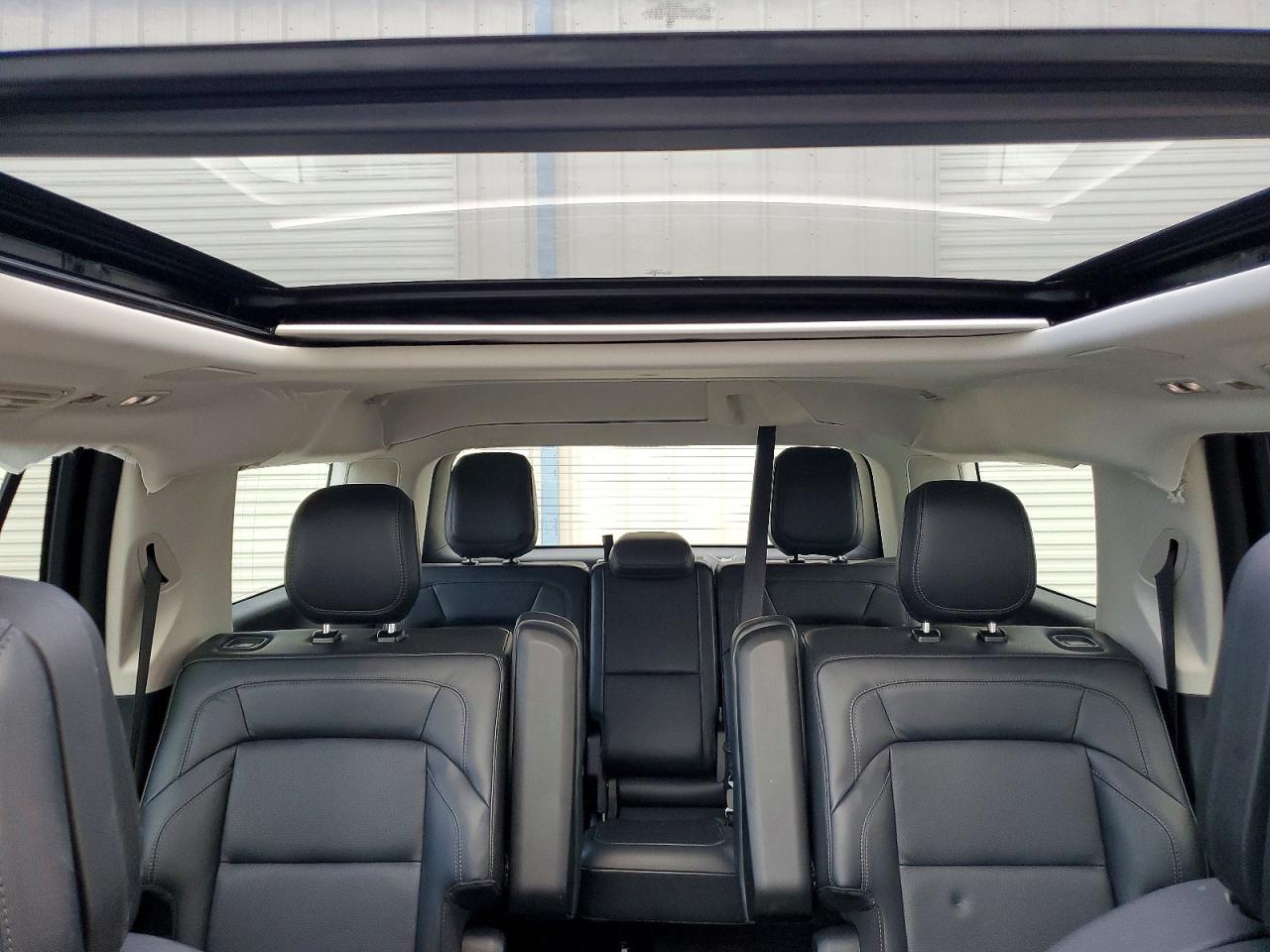 Lincoln Navigator Reserve