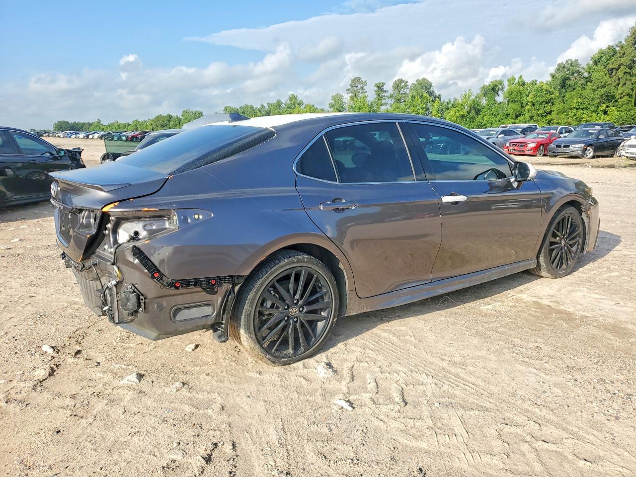Toyota Camry Xse