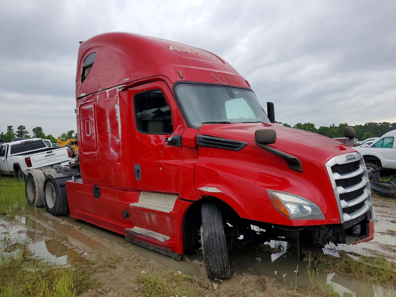 Salvage Freightliner Cascadia 126 Image