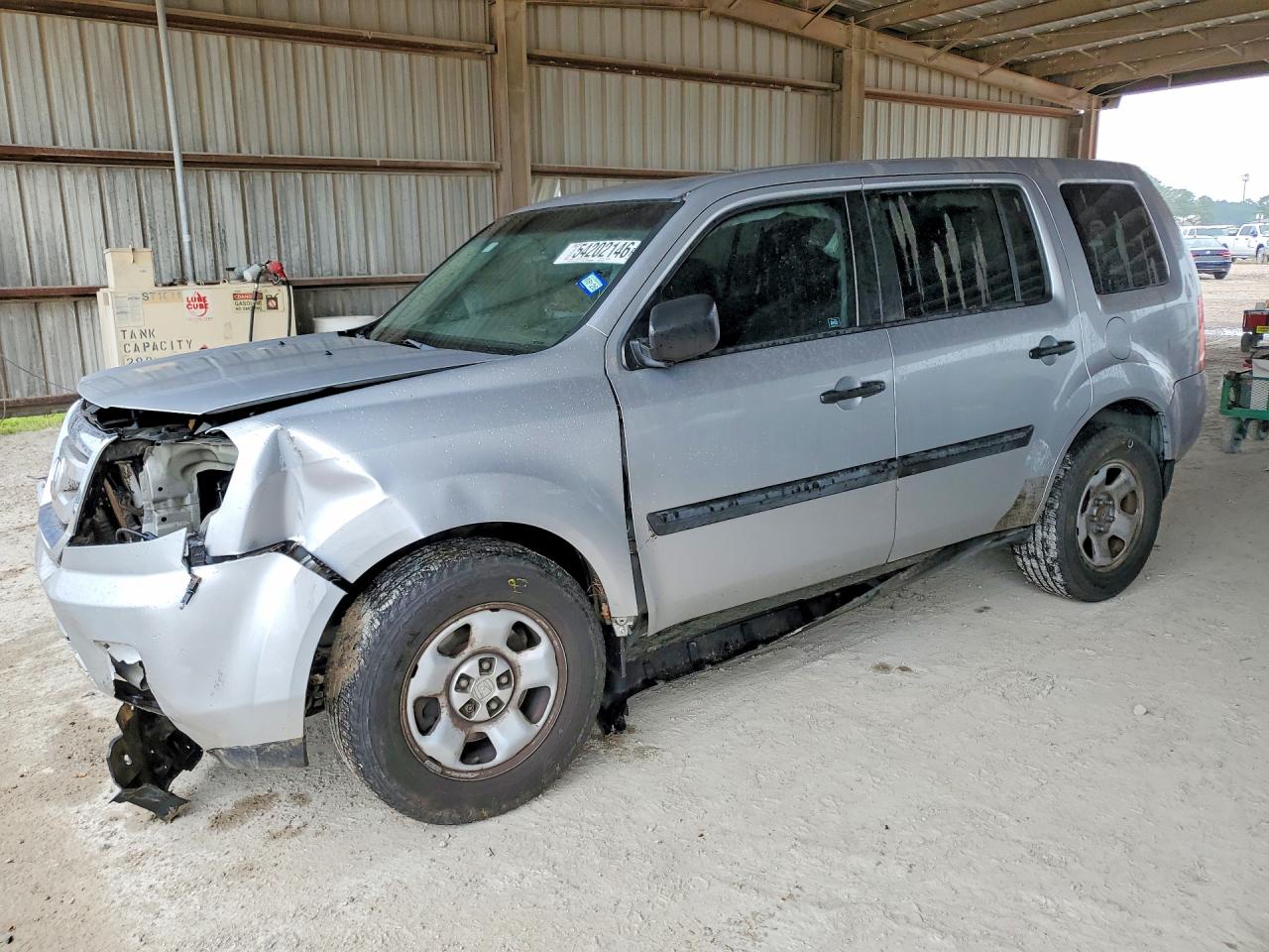 Salvage Honda Pilot Image