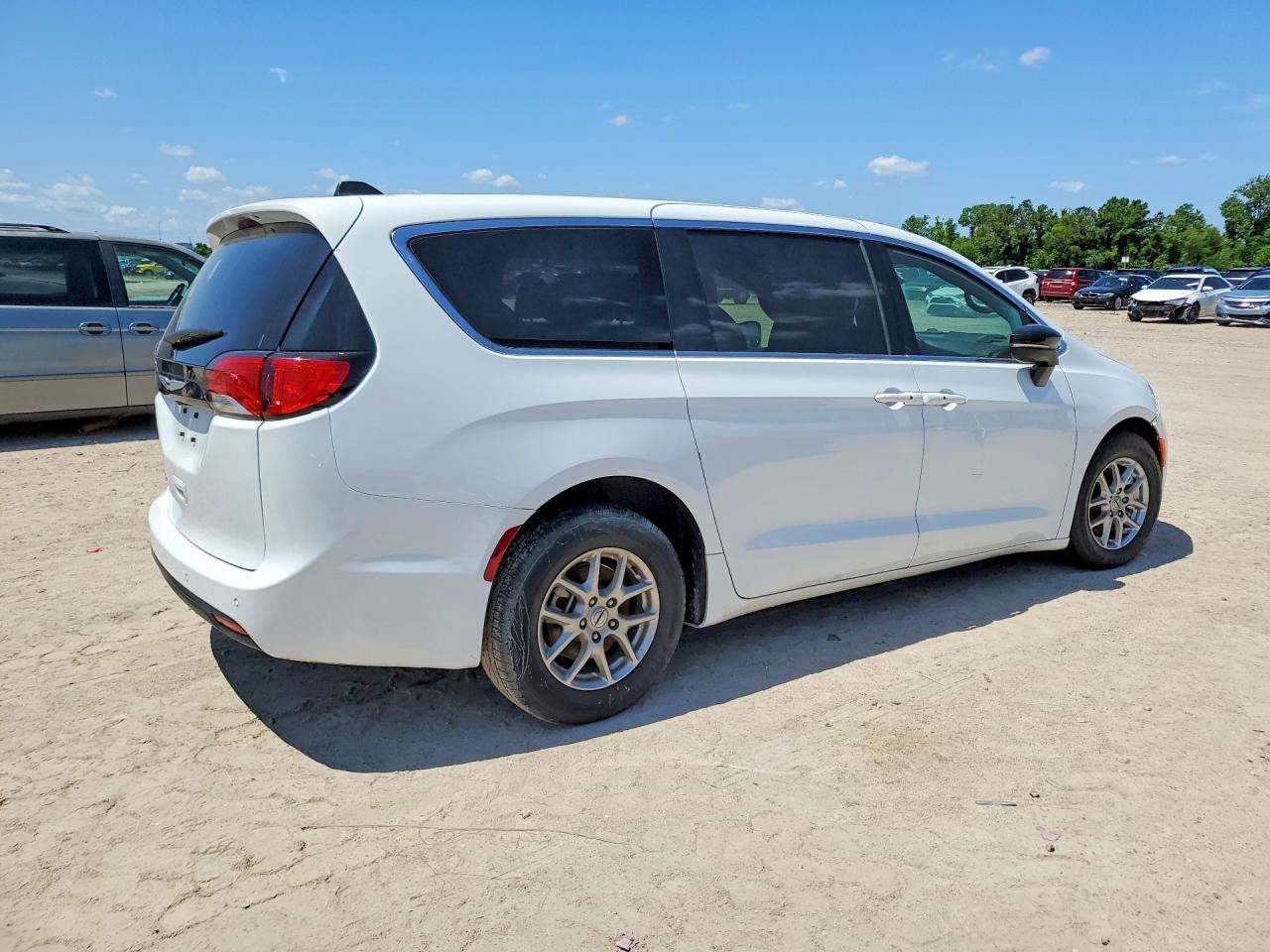 Chrysler Minivan Lx