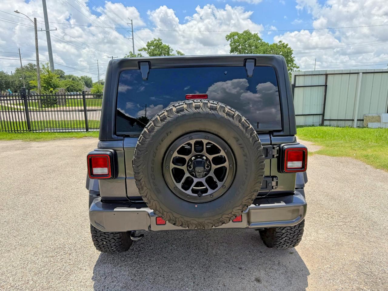 Jeep Wrangler Sport