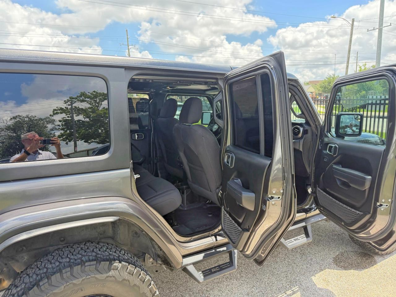 Jeep Wrangler Sport