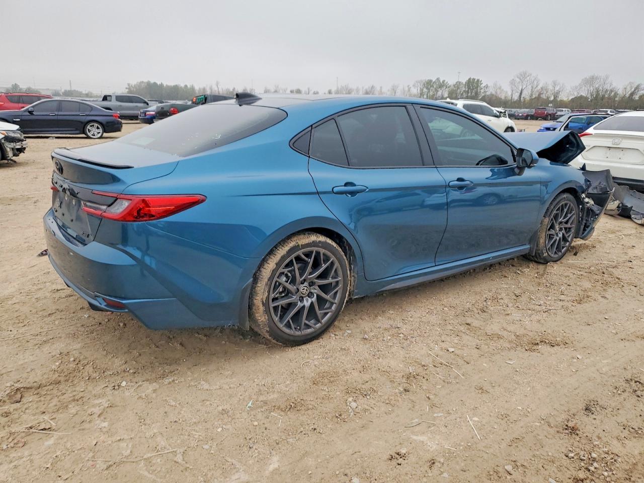 Toyota Camry Xse