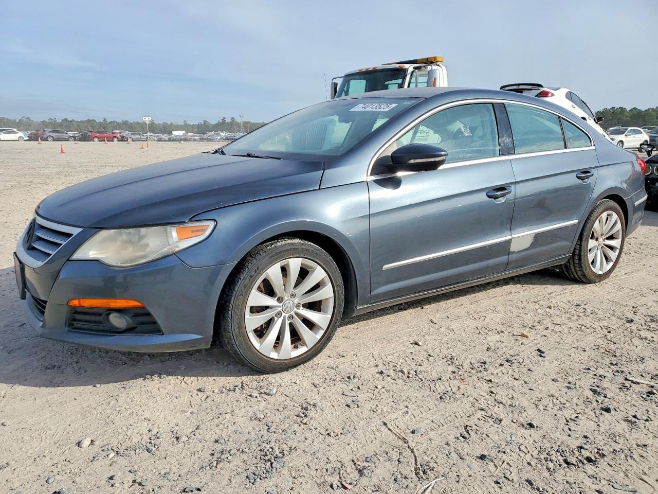 Salvage Volkswagen CC Image