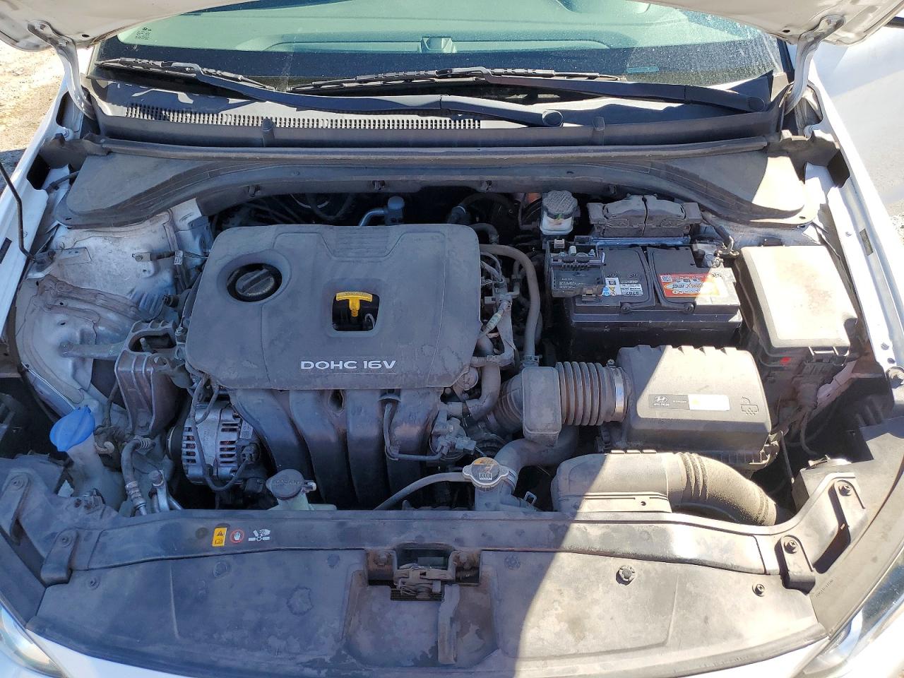 Hyundai ELANTRA Sel