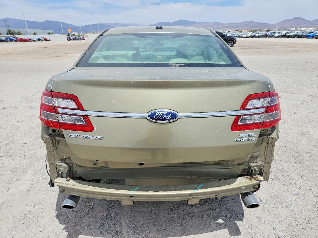 Ford Taurus Sel