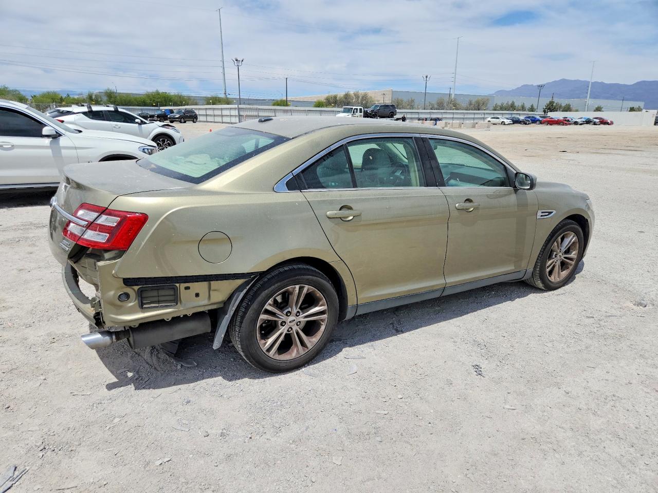 Ford Taurus Sel