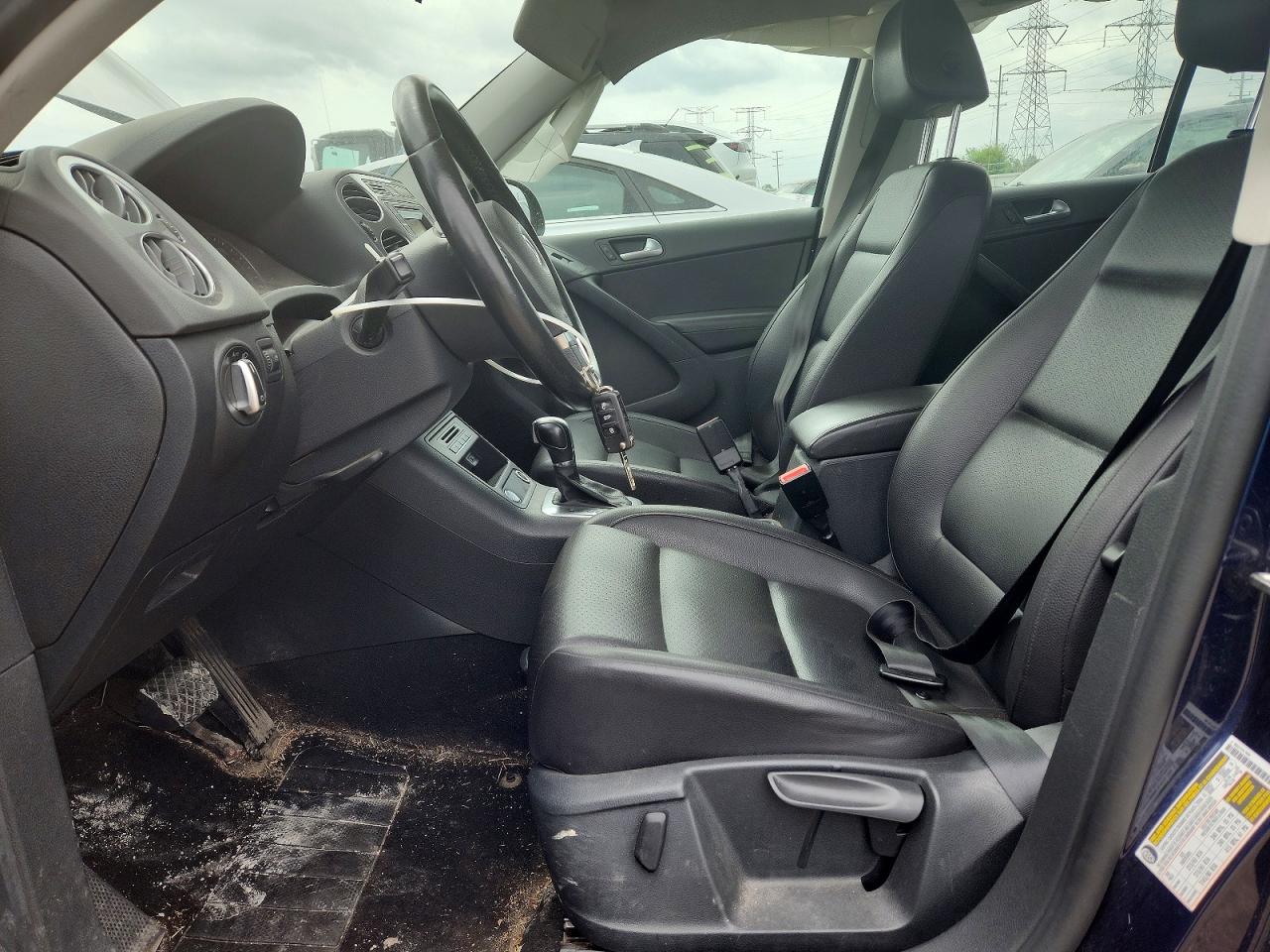 Volkswagen Tiguan S