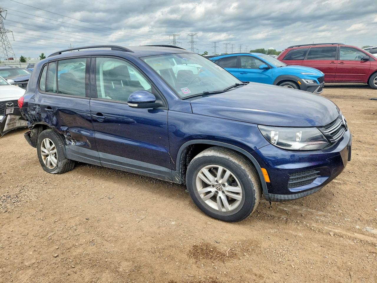 Volkswagen Tiguan S
