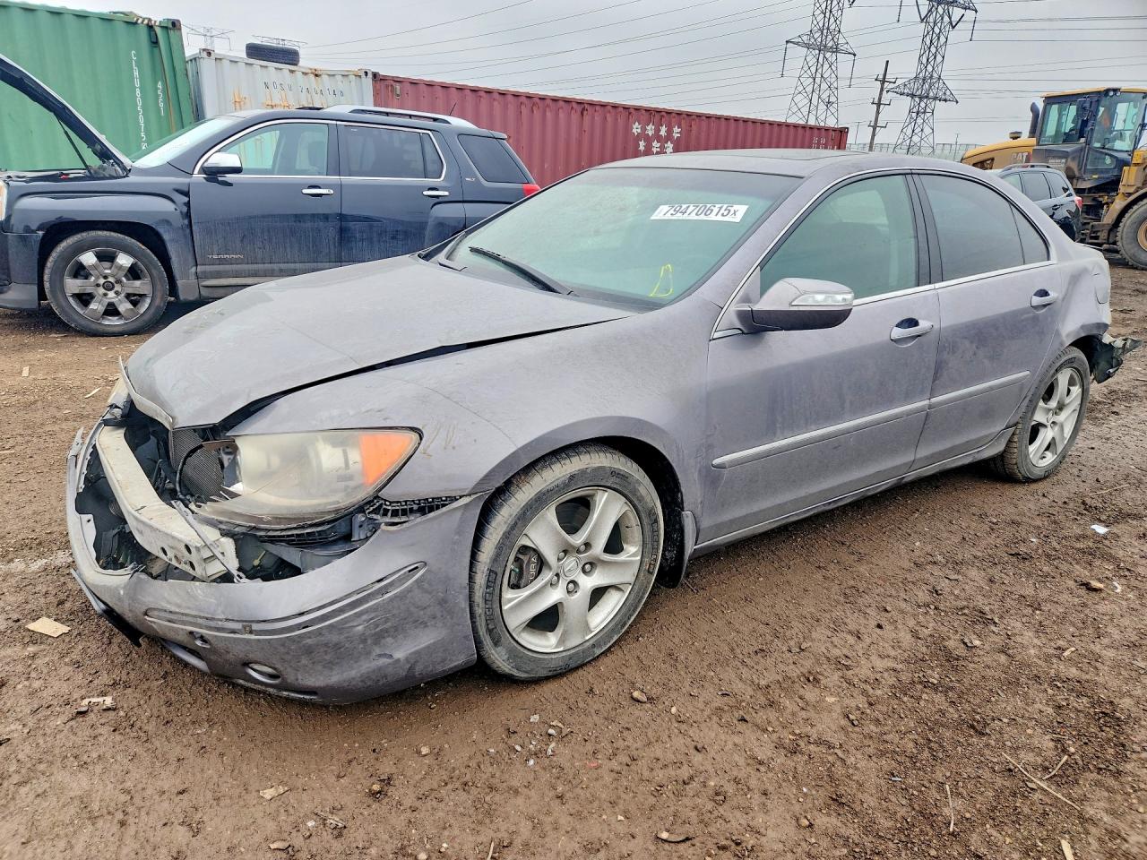 Salvage Acura RL Image