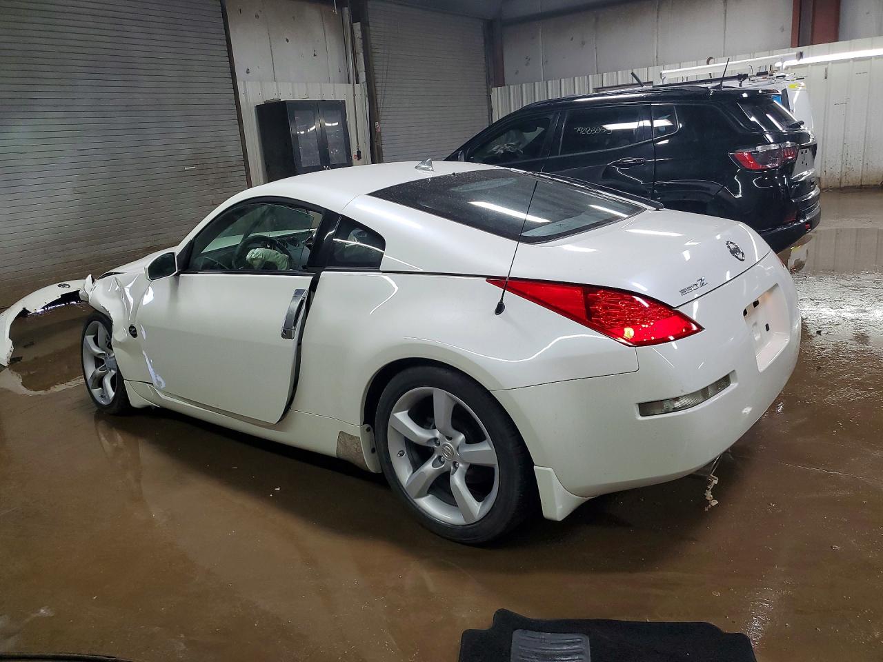Nissan 350Z Base