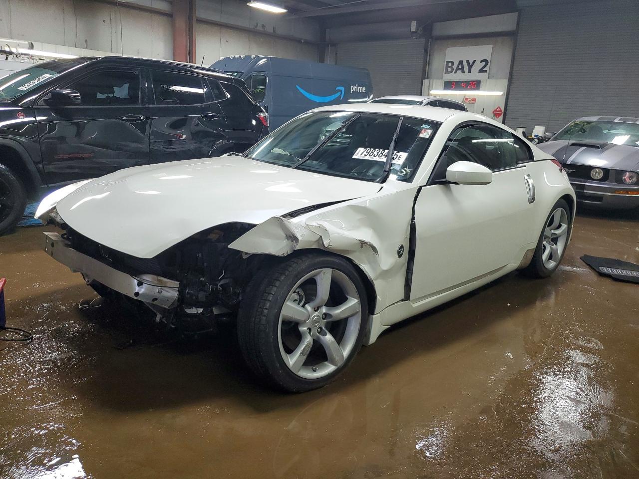 Salvage Nissan 350Z Image
