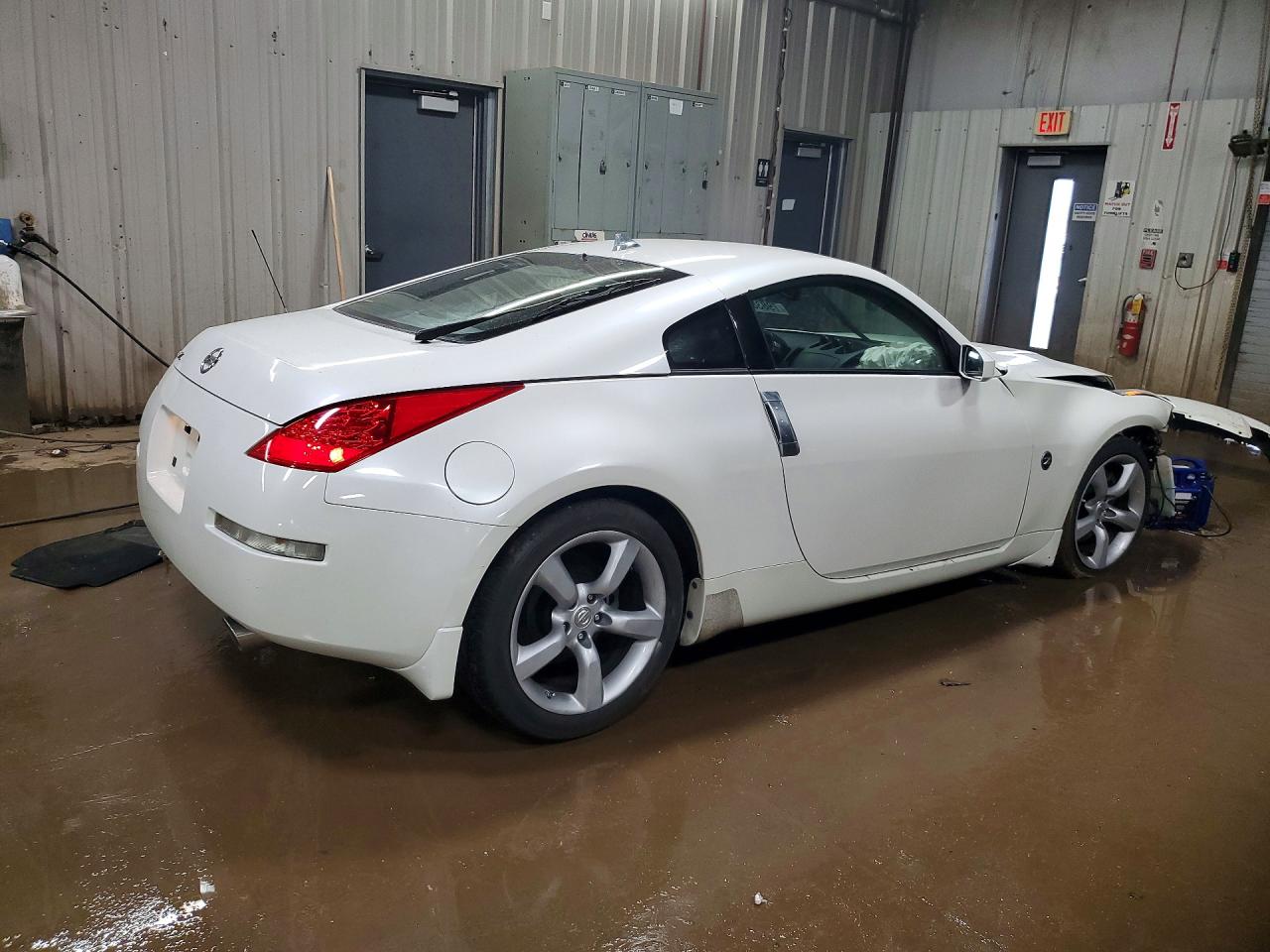 Nissan 350Z Base