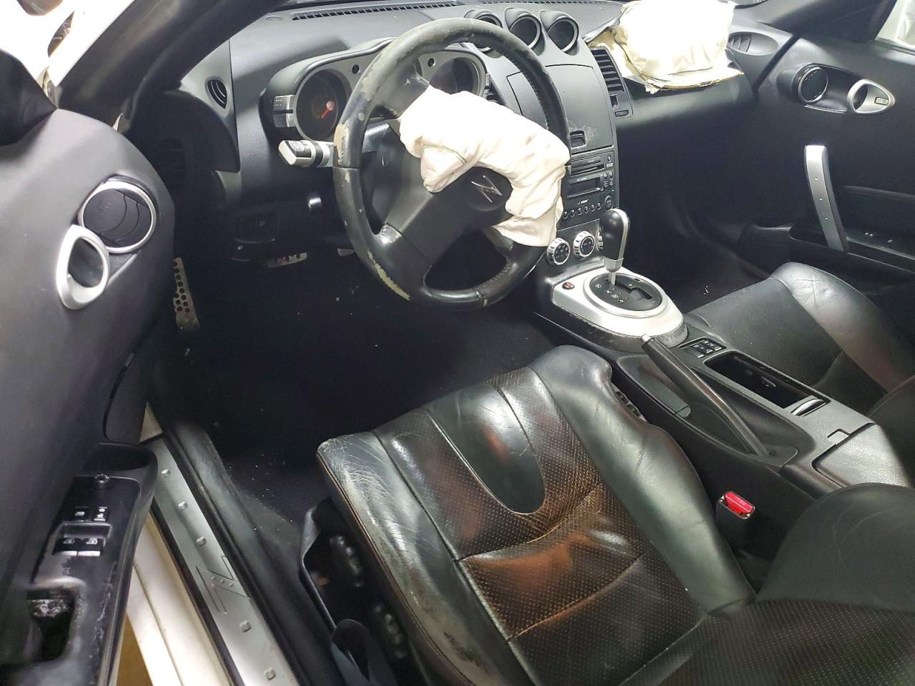 Nissan 350Z Base
