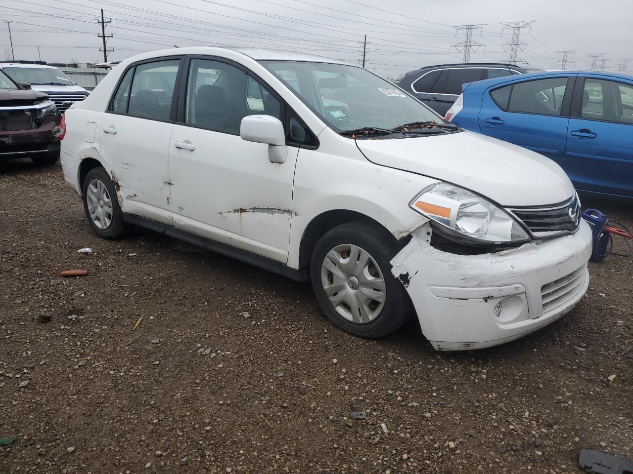 Nissan Versa S