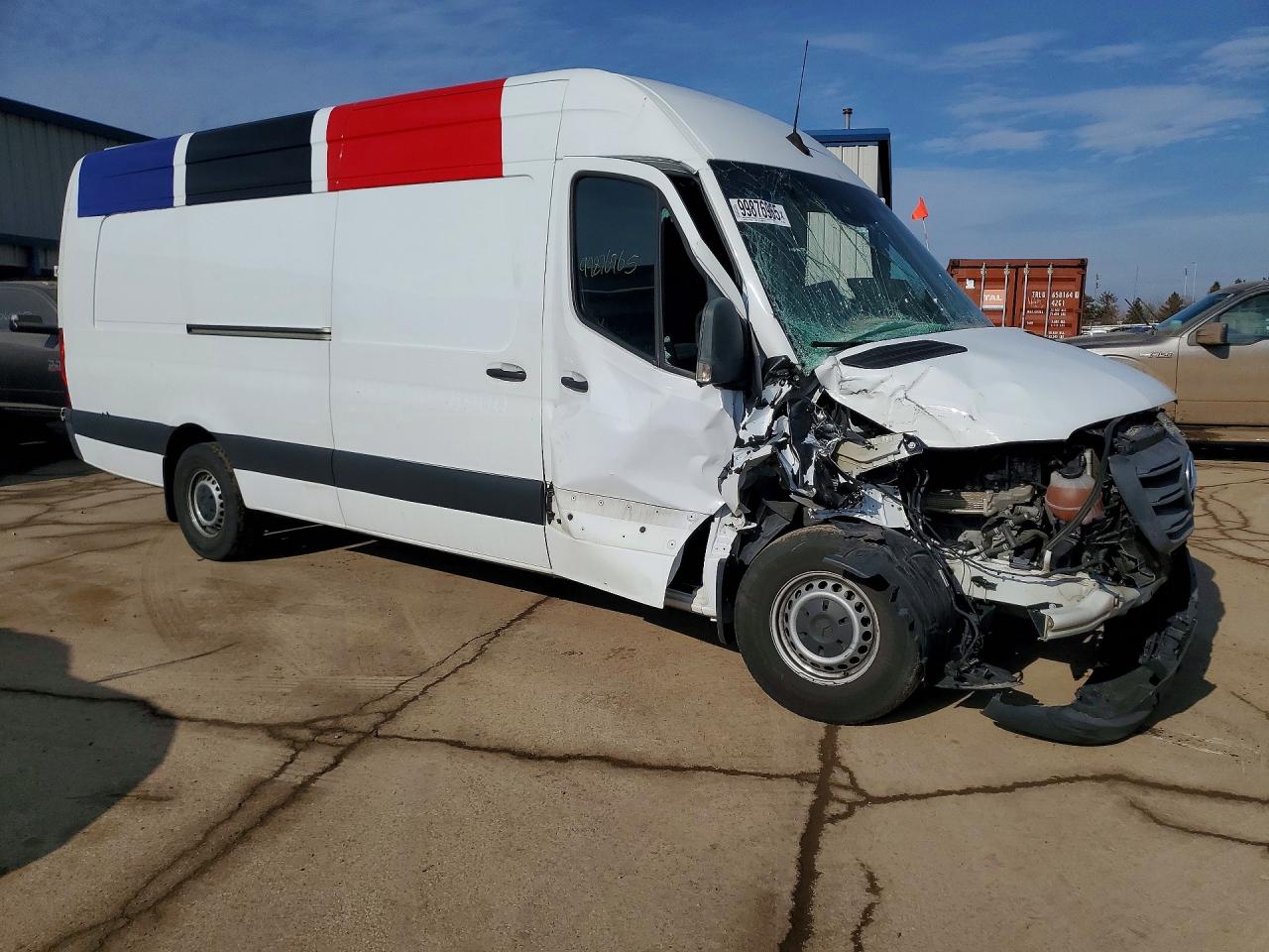 Mercedes-Benz Sprinter 2500