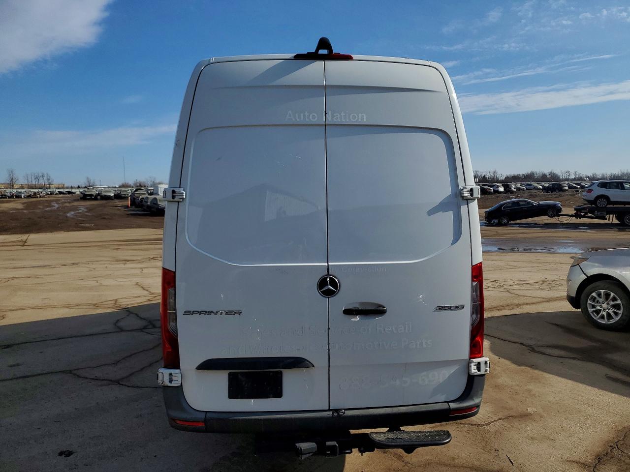 Mercedes-Benz Sprinter 2500