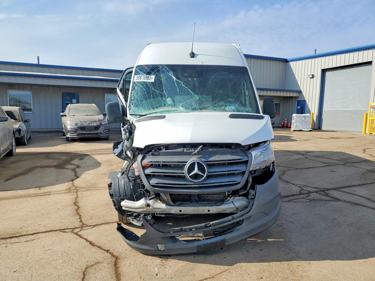 Mercedes-Benz Sprinter 2500