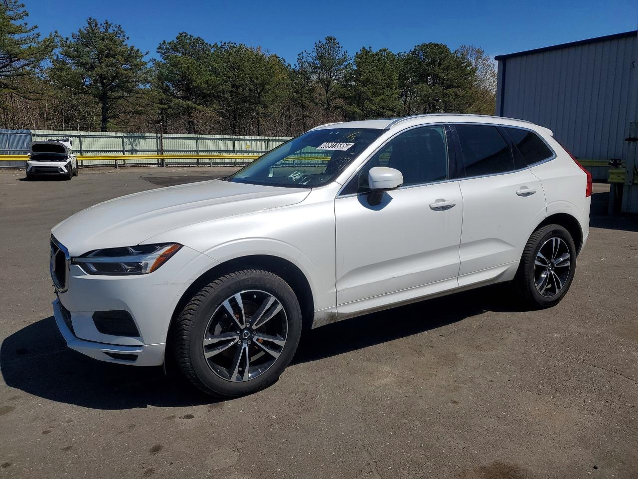 Salvage Volvo XC60 Image