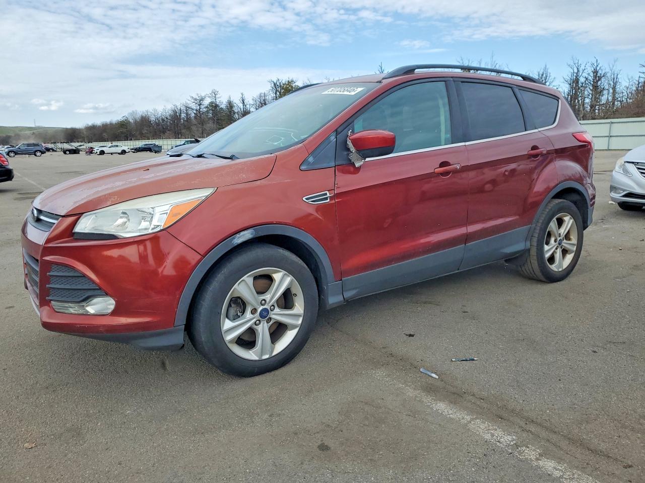 Salvage Ford Escape Image