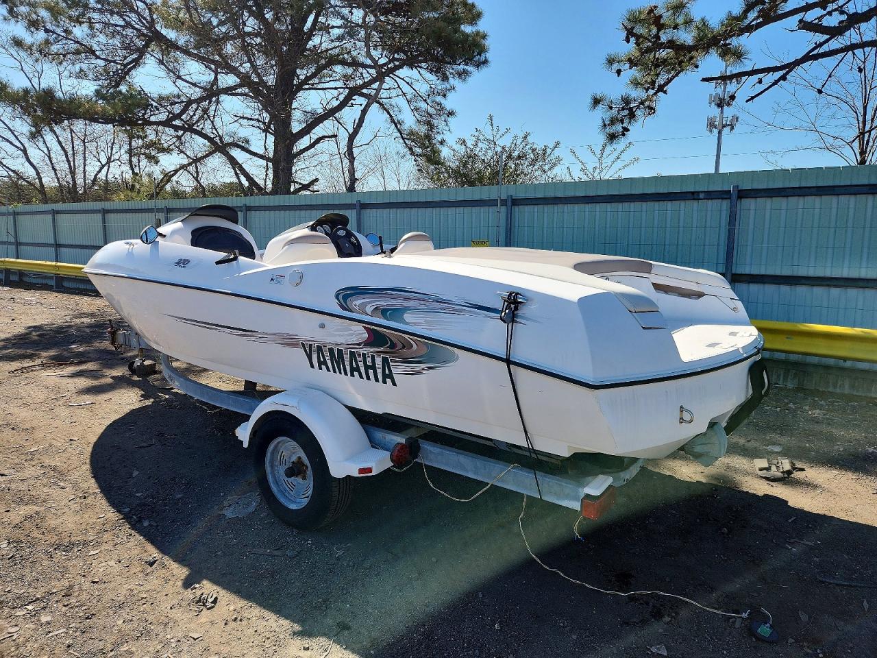 Yamaha Boat