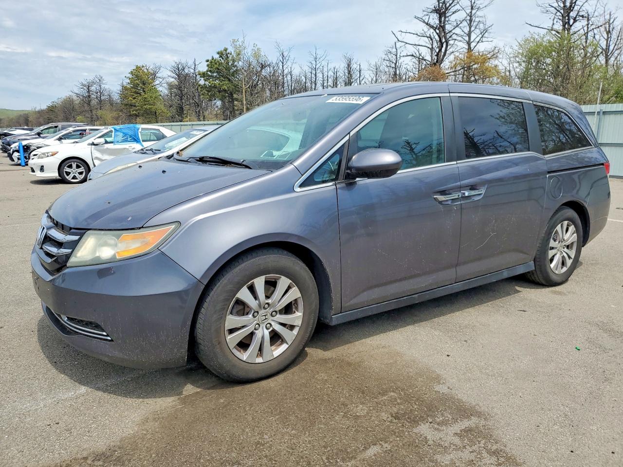 Salvage Honda Odyssey Image