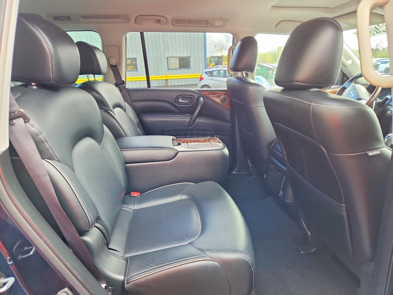 INFINITI Qx Base