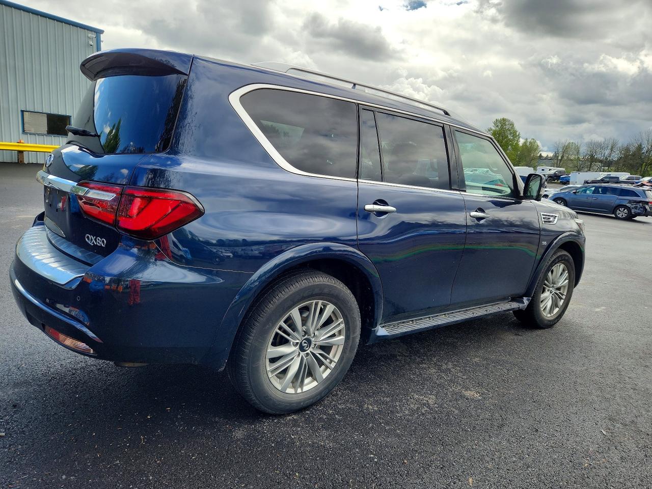 INFINITI Qx Base