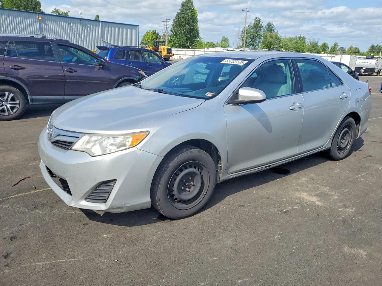Salvage Toyota Camry Image