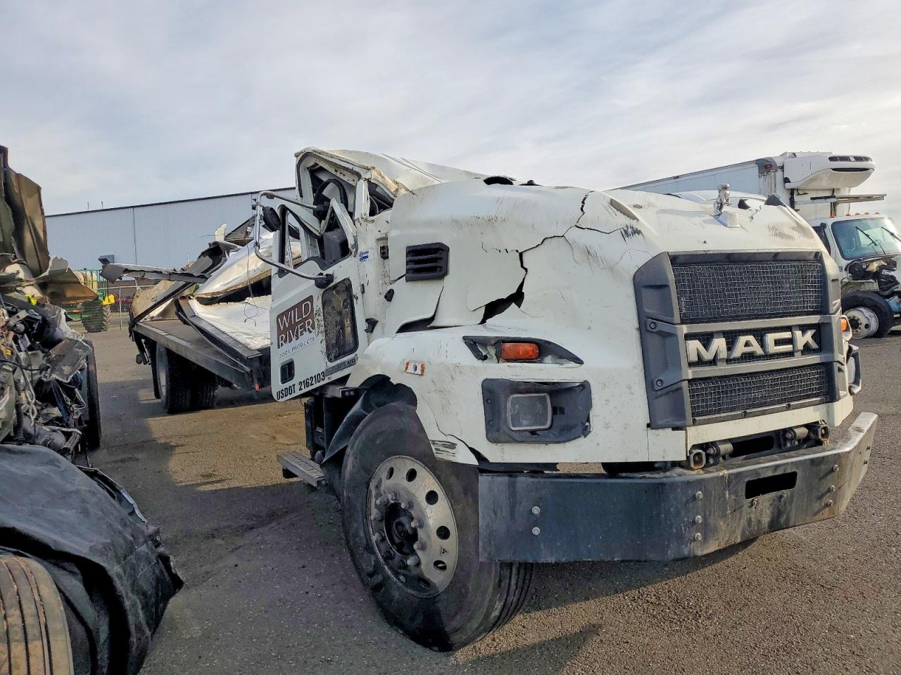 Salvage Mack Md Image