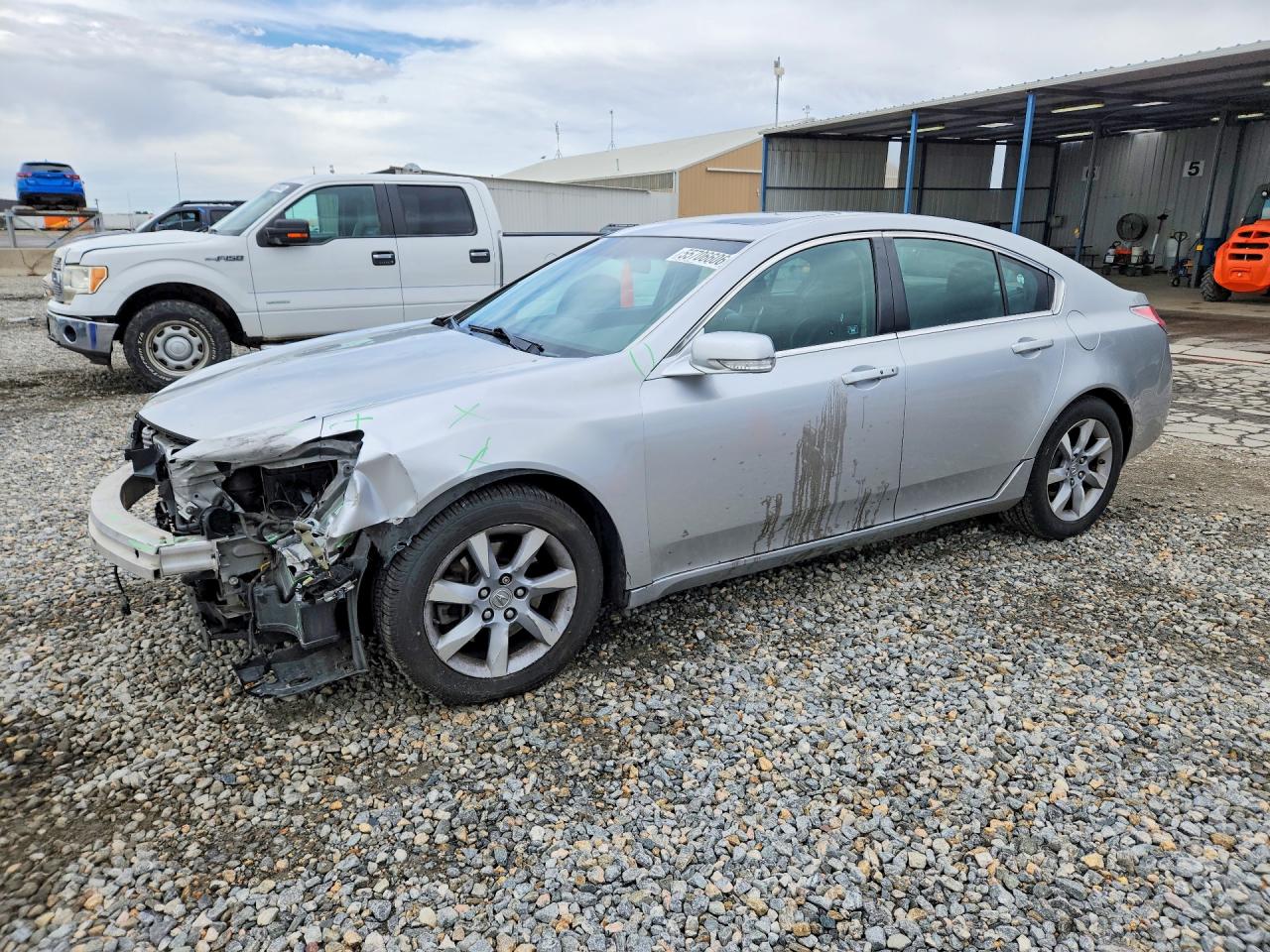 Salvage Acura TL Image