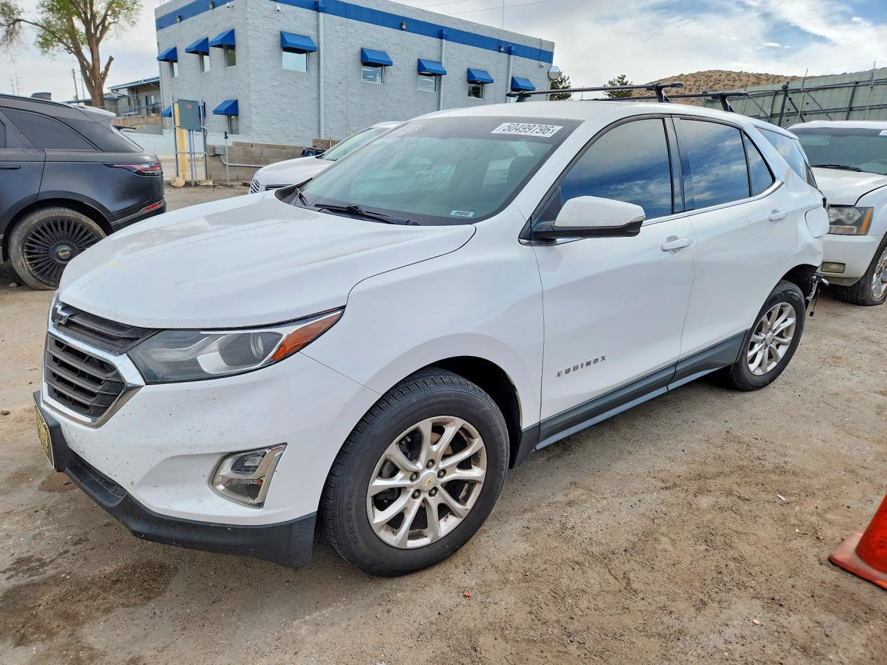 Salvage Chevrolet Equinox Image