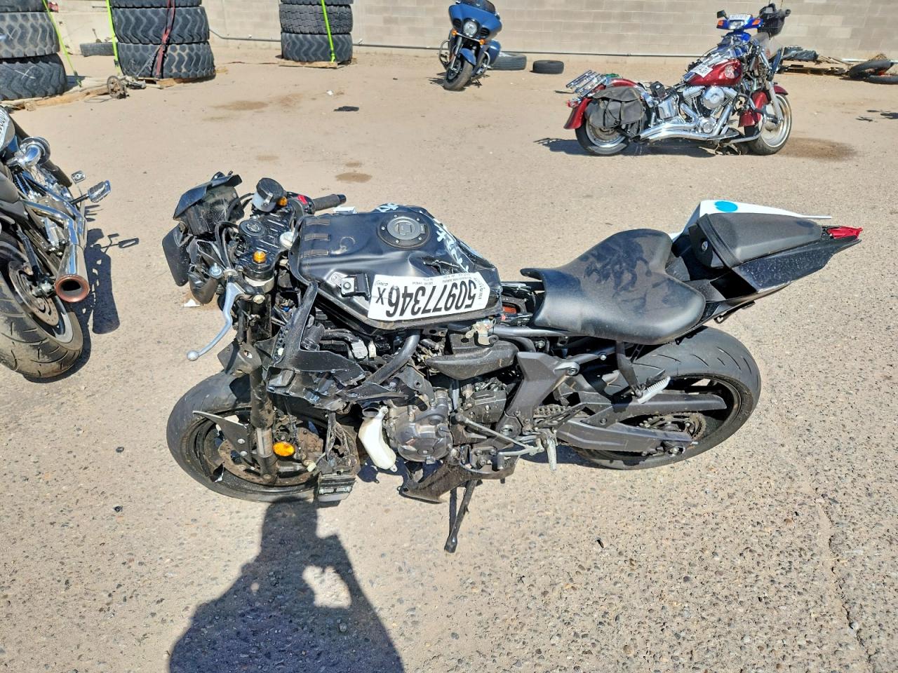Yamaha Yzfr7